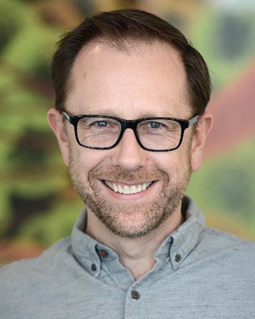 Dr. Erik Hett