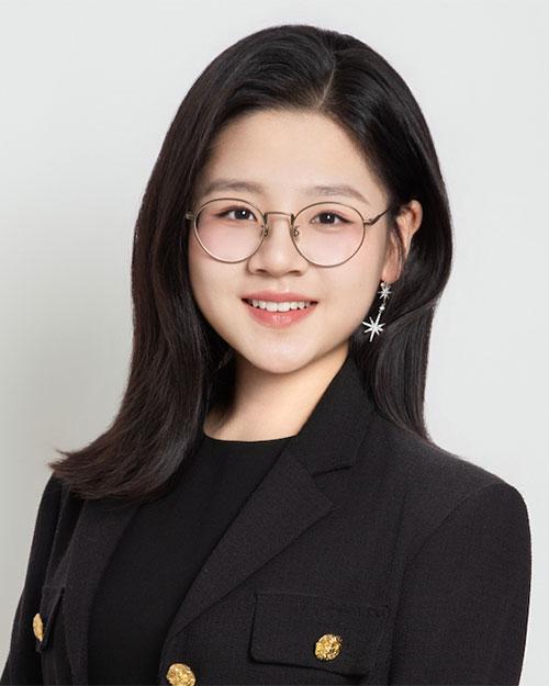 Yolanda Huang