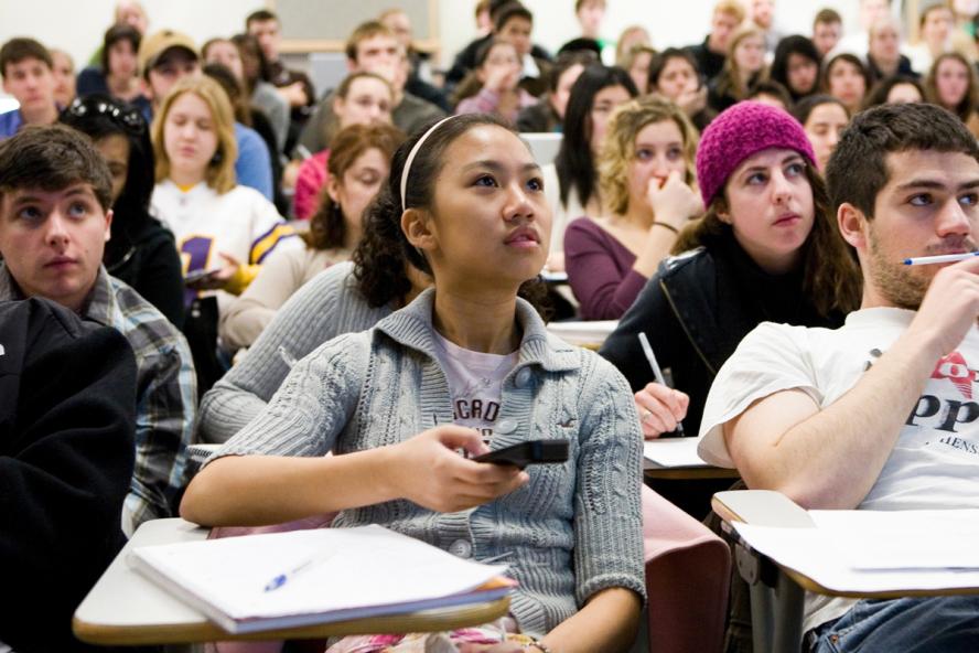 Tufts Undergraduate students attend a class