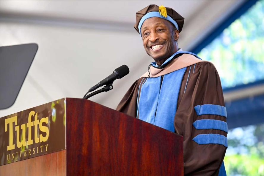commencement speaker Ken Frazier